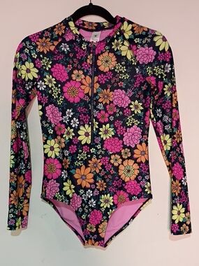 Girls Long Sleeve Floral Rash Guard One-Piece Swimsuit - Black/Multi